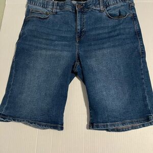 LuLaRoe Women’s Classic Blue Jean Shorts